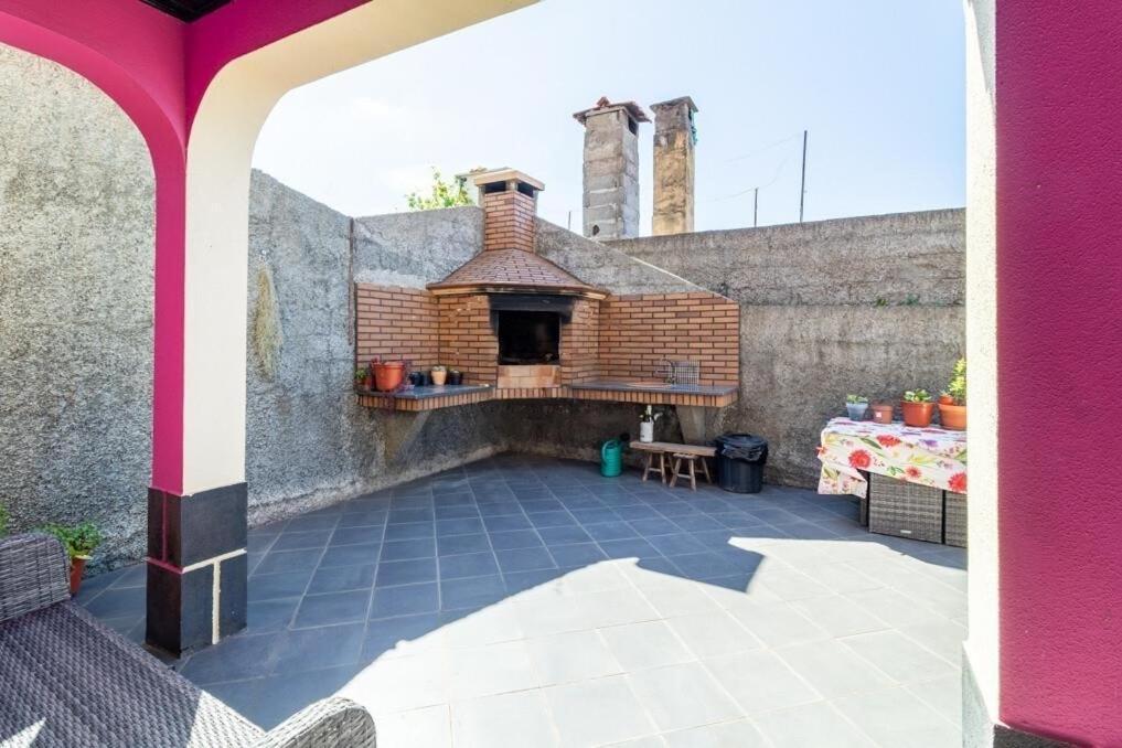 Casa Central - Peceful Mountain Retreat In Calheta Ribeira do Raposo エクステリア 写真