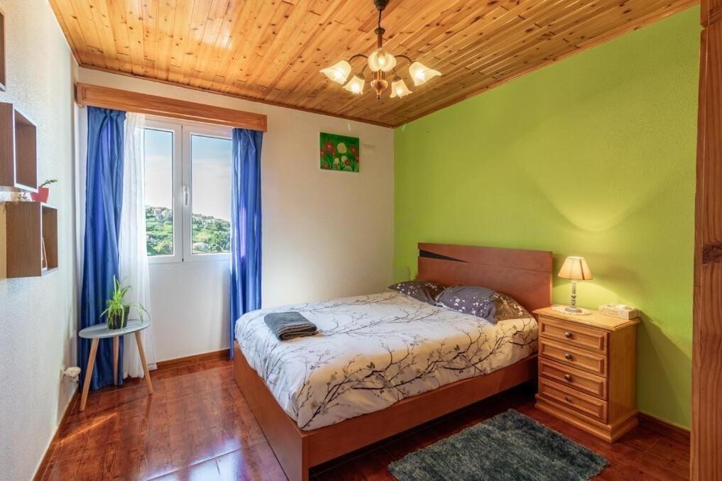Casa Central - Peceful Mountain Retreat In Calheta Ribeira do Raposo エクステリア 写真