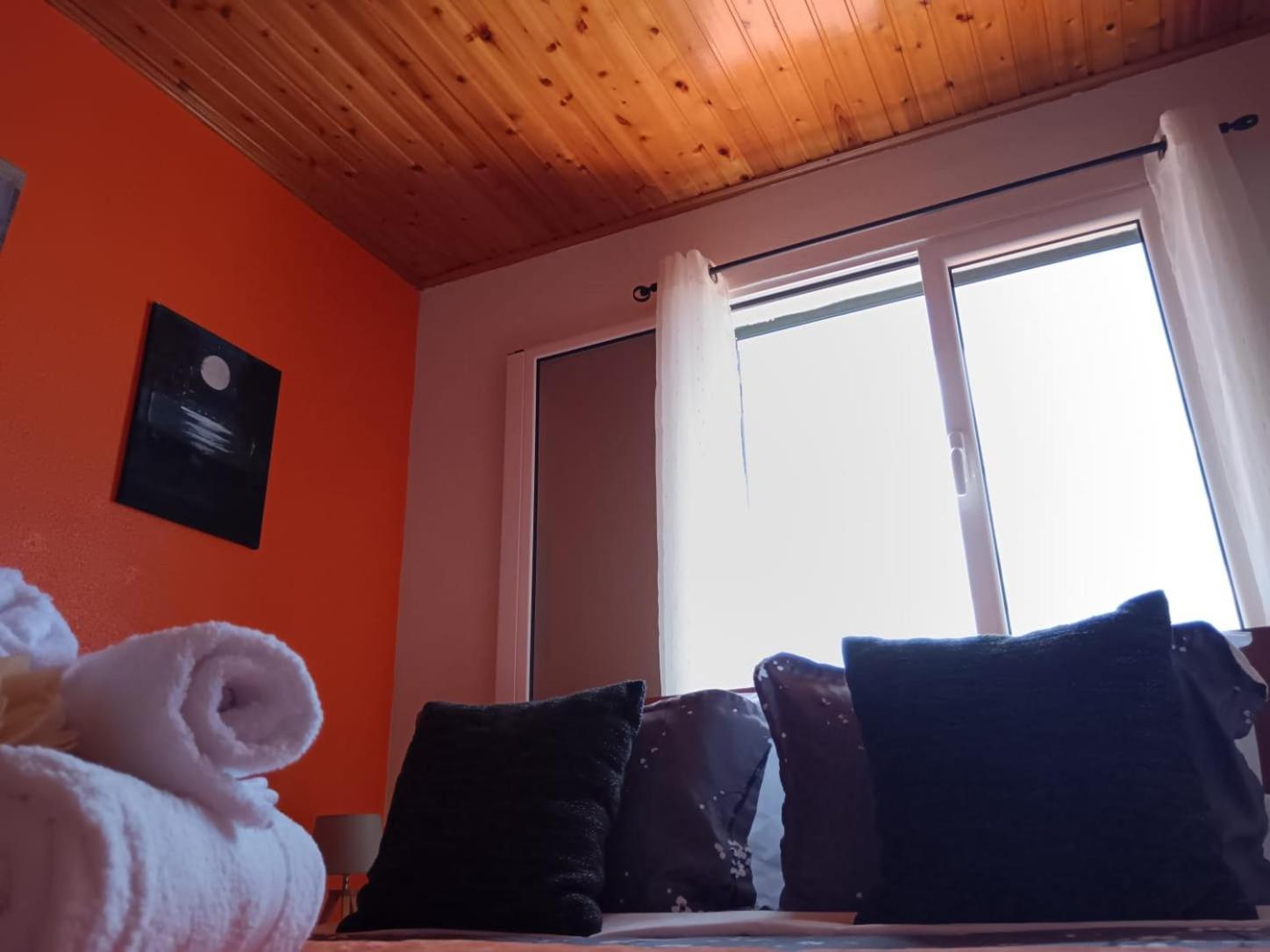 Casa Central - Peceful Mountain Retreat In Calheta Ribeira do Raposo エクステリア 写真